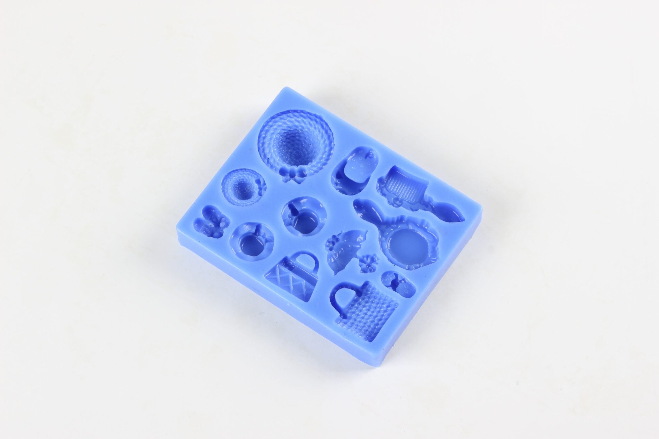 2200-118-scaled بودکور مالد سيليکوني ست کلاه و وسايل زنانه 2200118 - تصویر 1