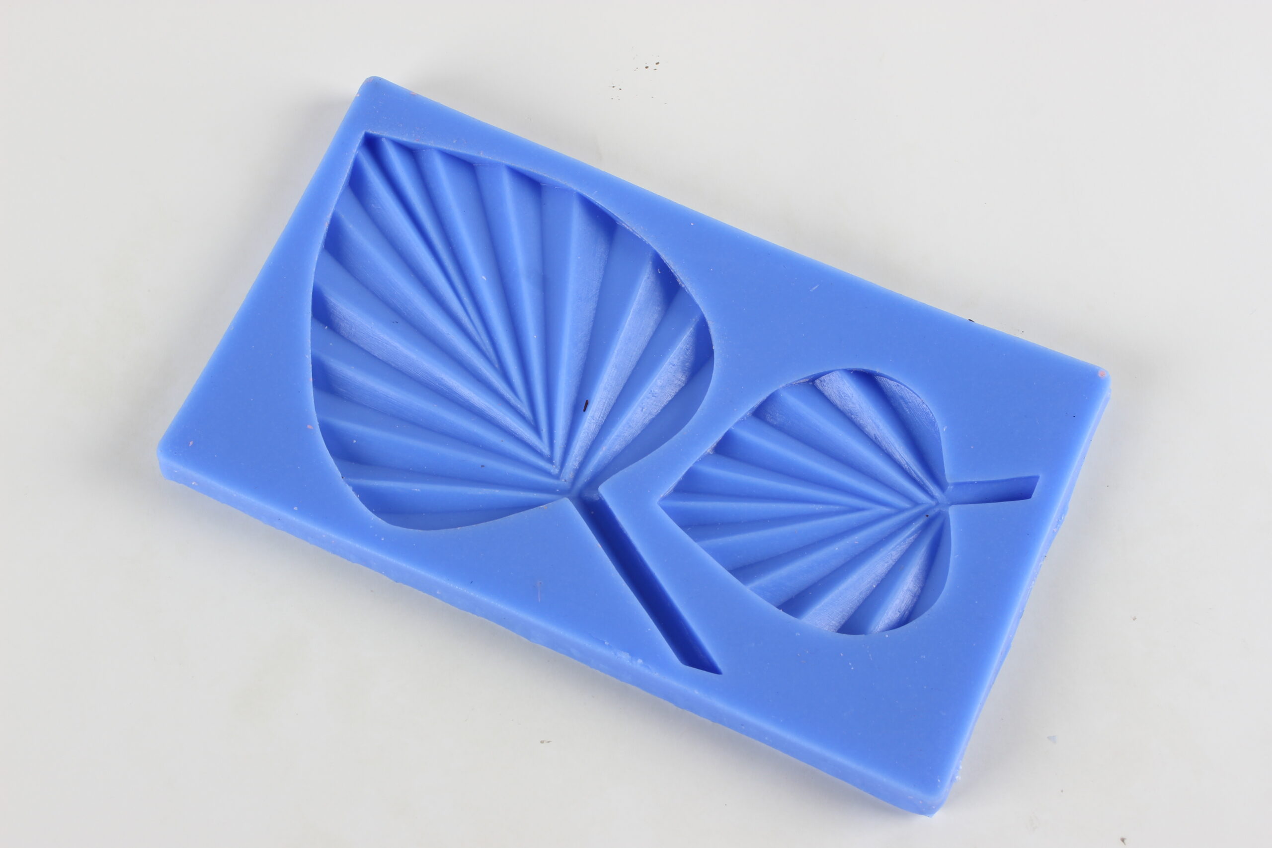 2200-166-scaled بودکور مالد سيليکوني برگ پالم 2 سايز 2200166 - تصویر 1