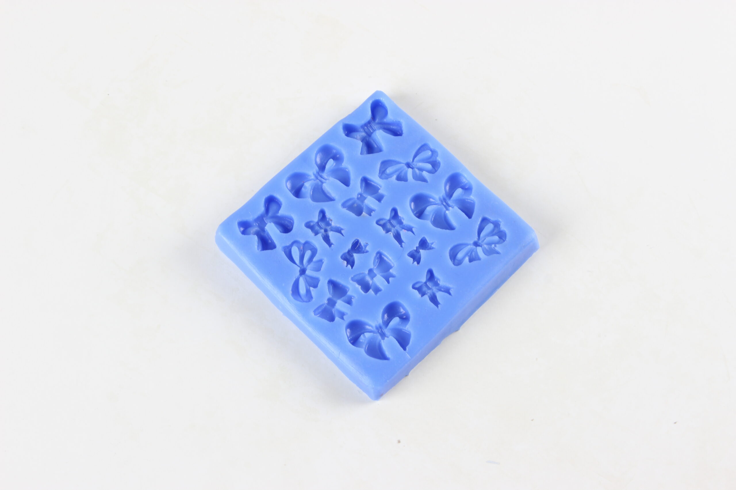 2200-21-scaled بودکور مالد سيليکوني پاپيون ريز 220021 - تصویر 1