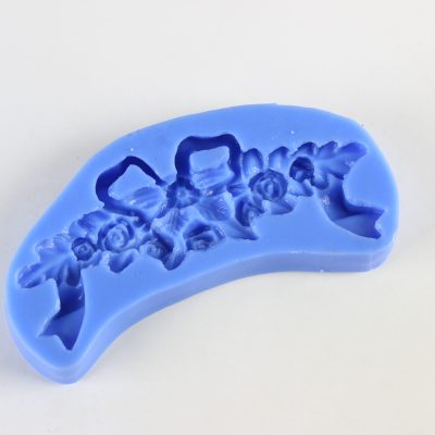 بودکور مالد سيليکوني حاشيه گل رز و پاپيون 2200317