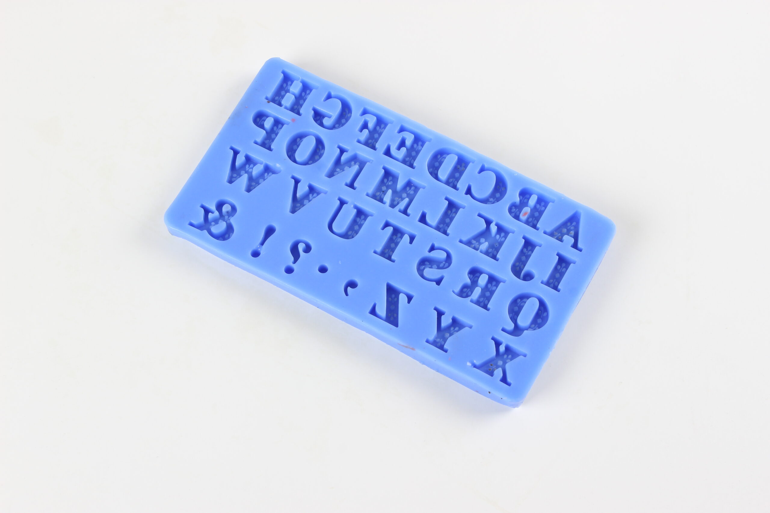 2200-379-scaled بودکور مالد سيليکوني آلفابت گل تخت رو 2200379 - تصویر 1