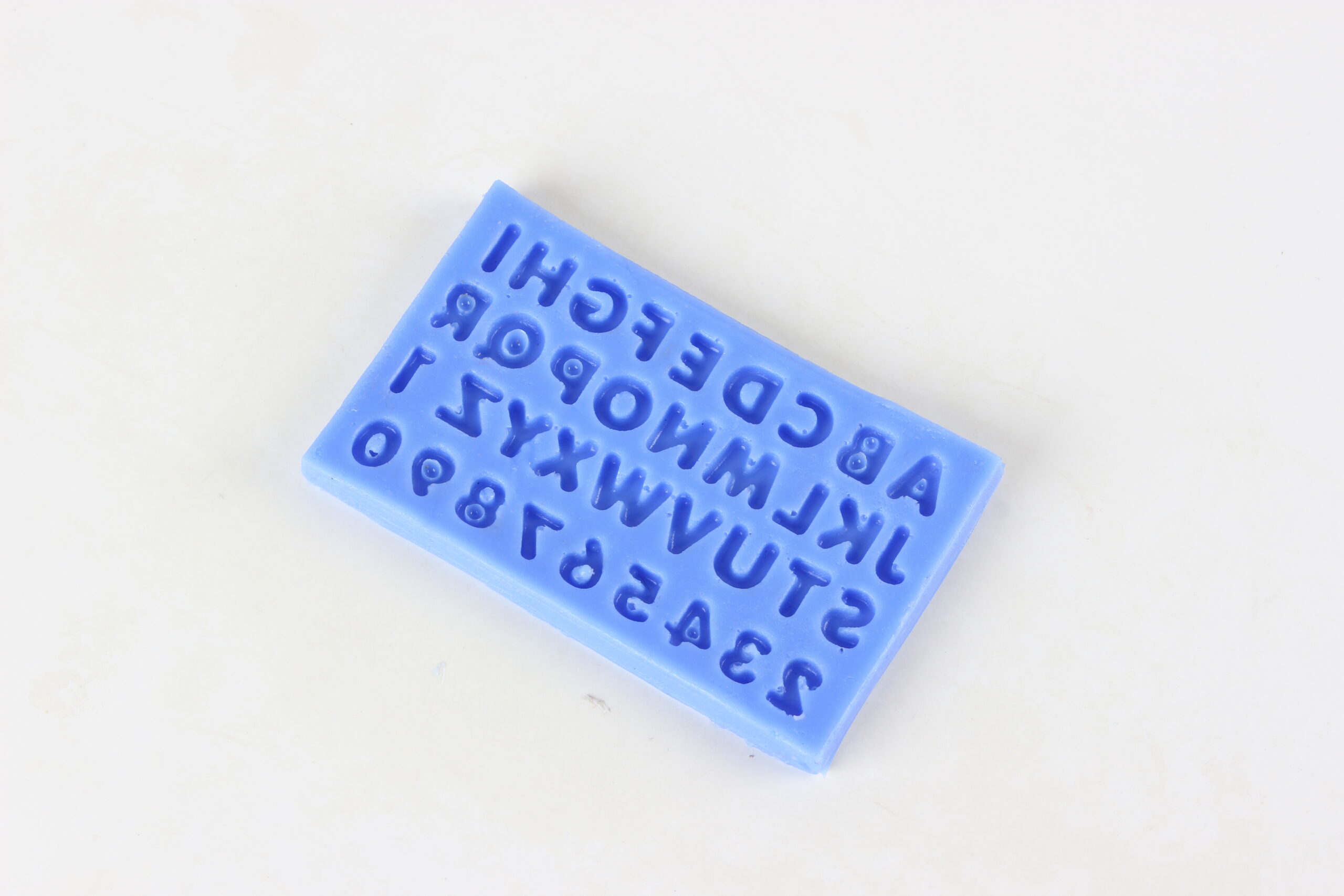 2200-404-scaled بودکور مالد سيليکوني آلفابت و اعداد ريز 2200404 - تصویر 1