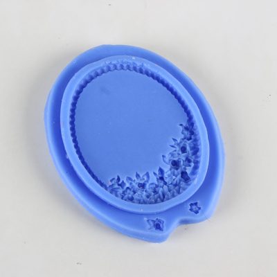 بودکور مالد سيليکوني قاب عکس بيضي وسط گل 2200469