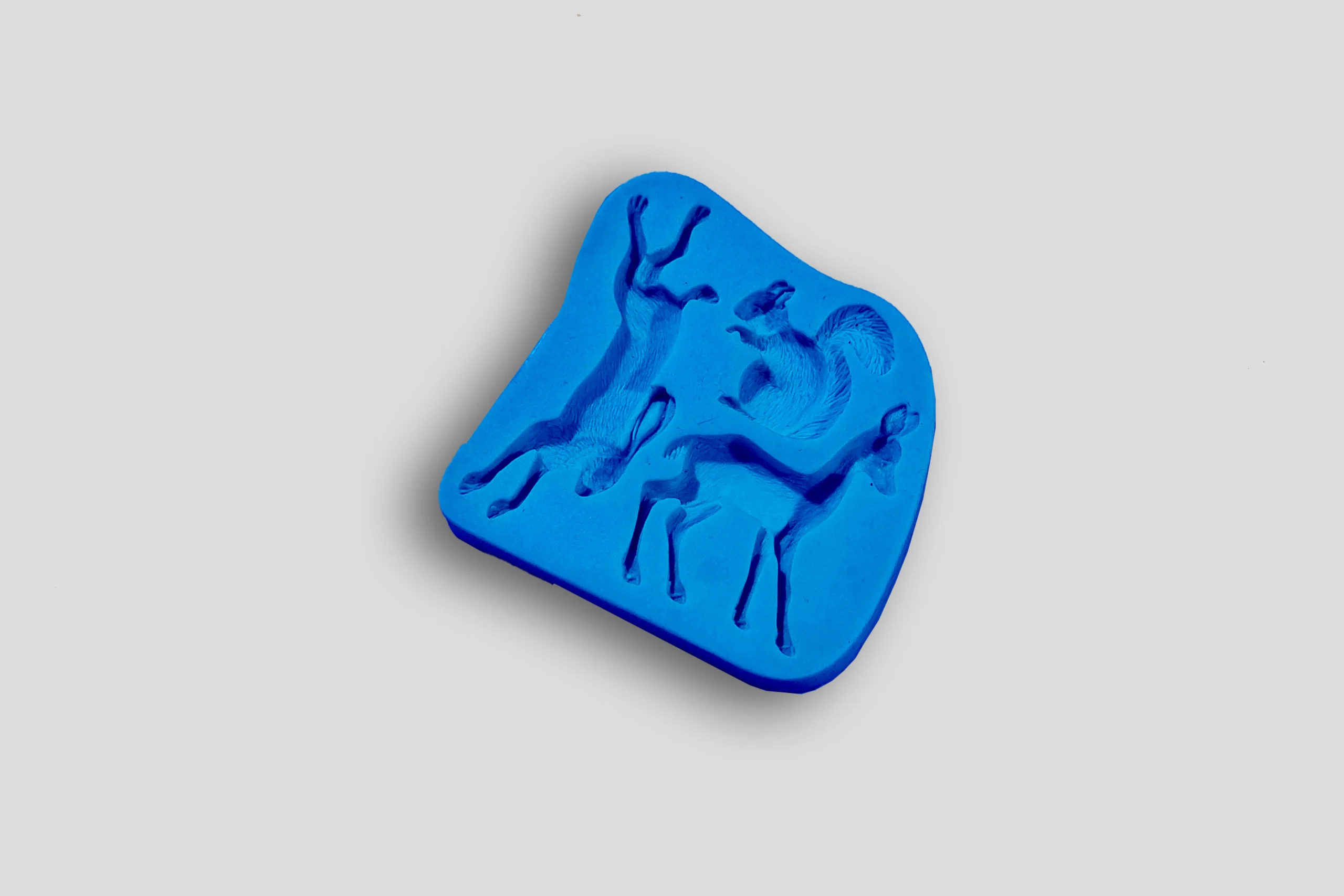 2200-628-scaled بودکور مالد سيليکوني سنجاب و آهو 2200628 - تصویر 1