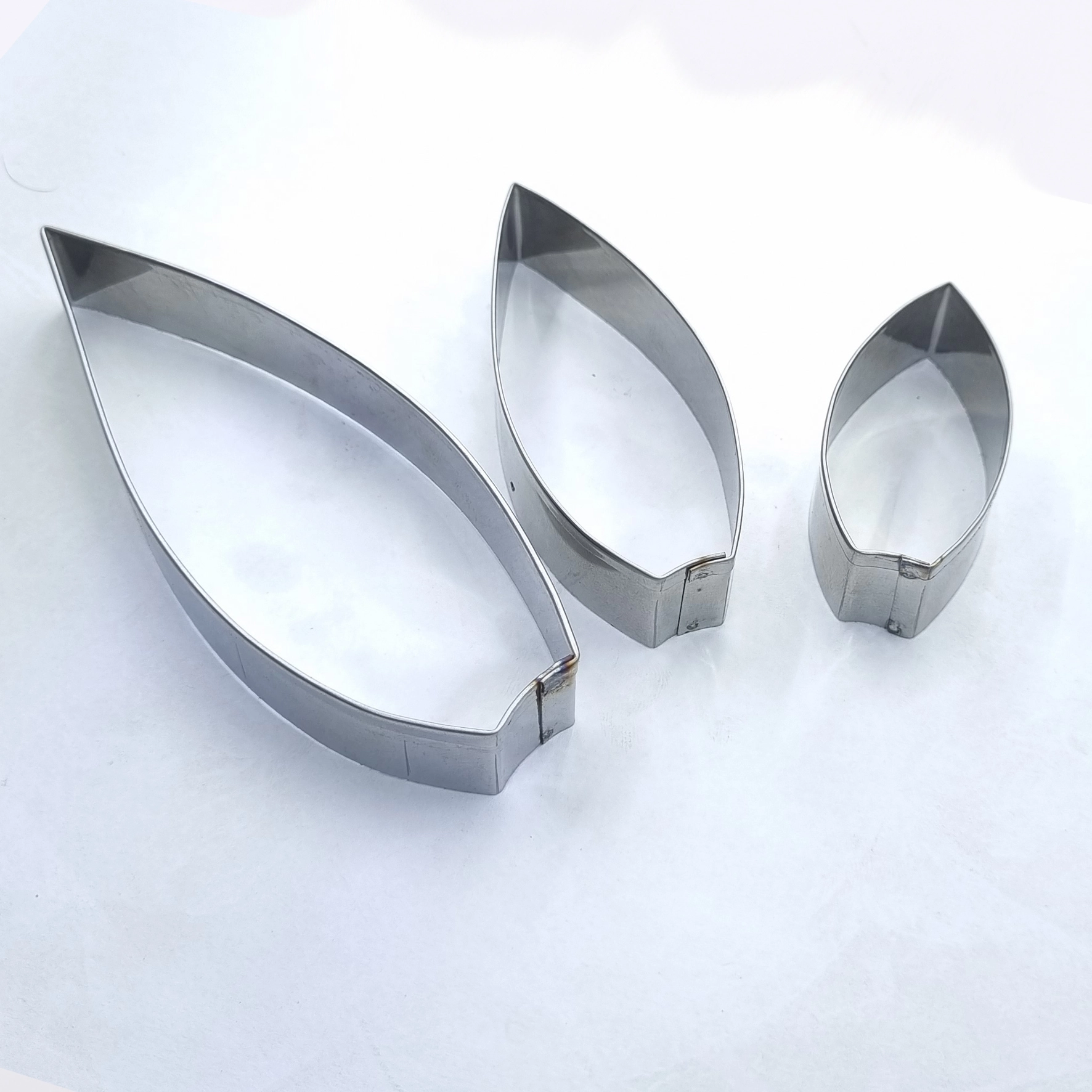 2300119-1 بودکور ست کاتر گلسازي برگ همه کاره 2300119 - تصویر 1