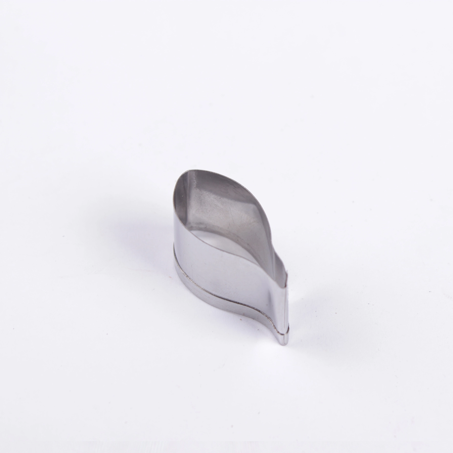 230099-1 بودکور ست کاتر گلسازي کاسبرگ پيوني 230099 - تصویر 1